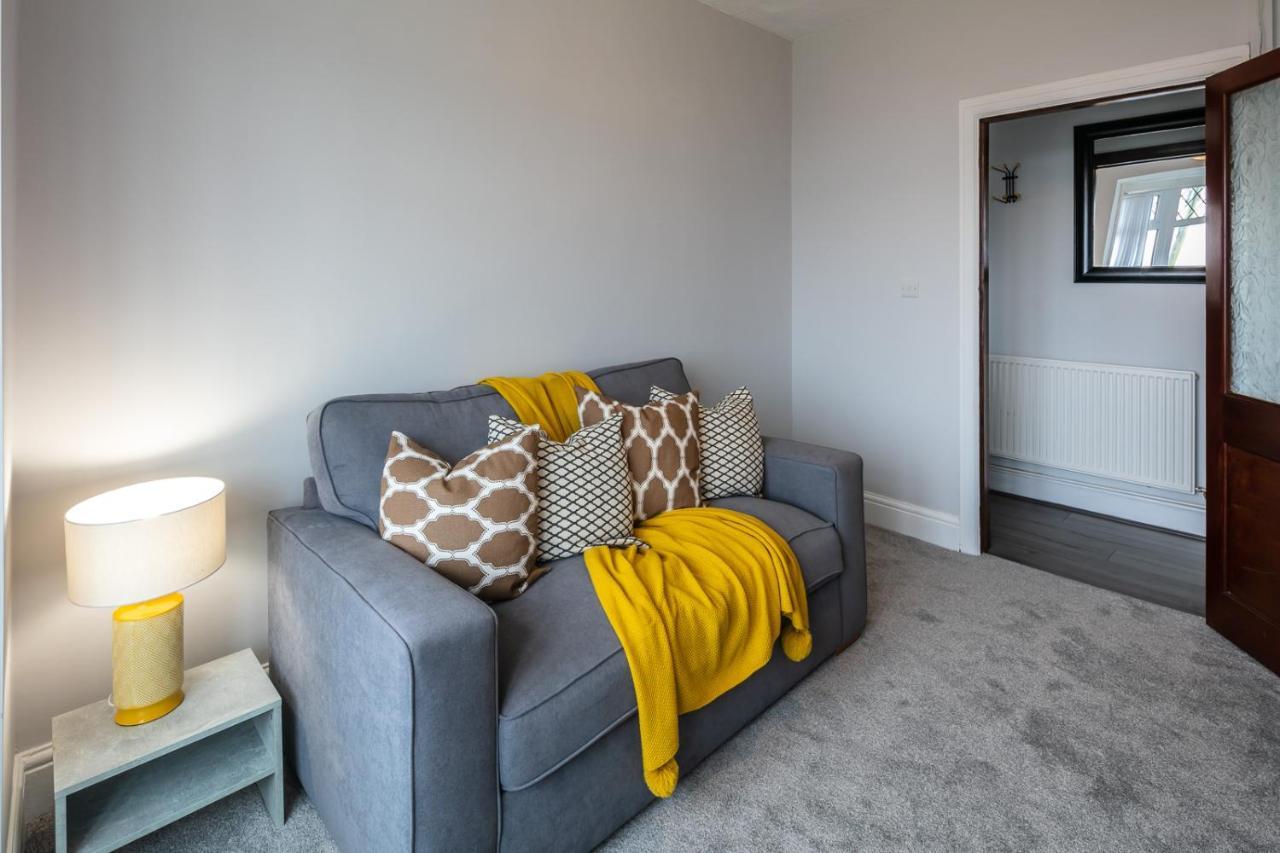 Blue Rose Cottage Burry Port Ngoại thất bức ảnh